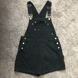 No Boundaries black overall shorts